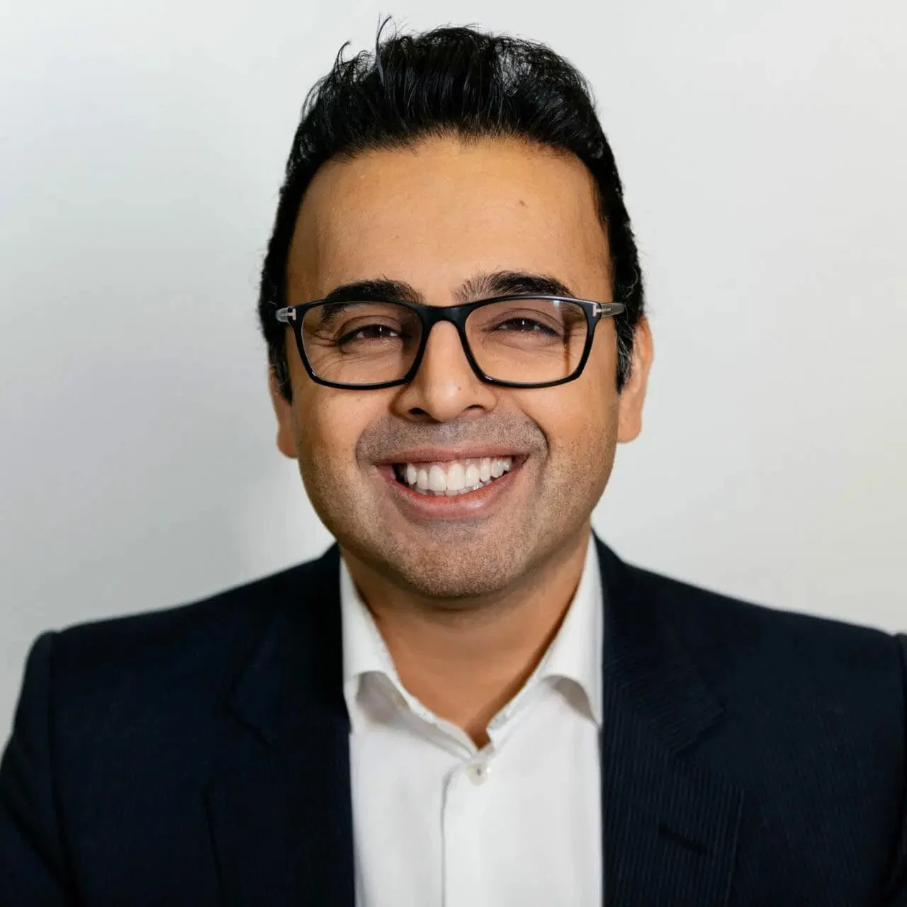 Dr. Qaiser Malik Consultant Radiologist